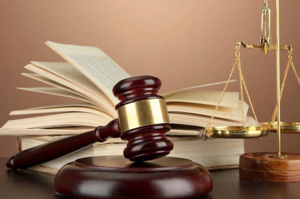 career-llb-img-max-1